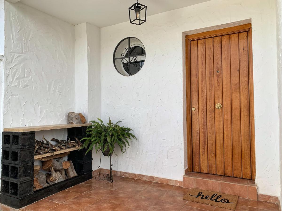 Ronko House El Ronquillo Villa Exterior photo